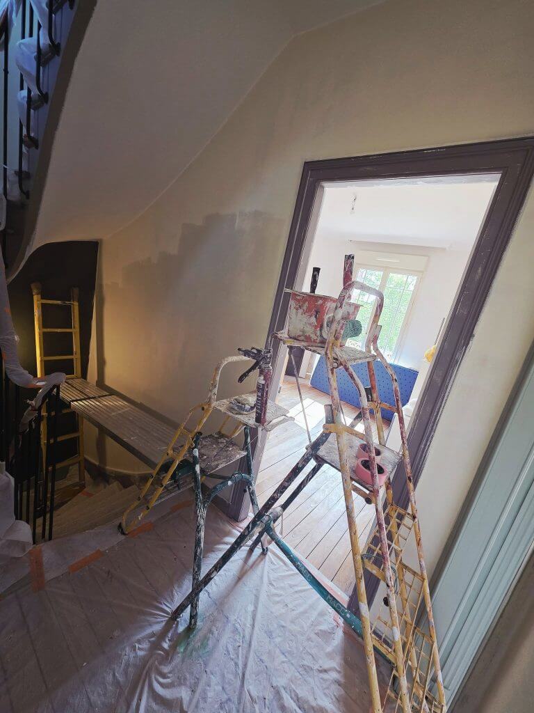 chantier_refection_perinture_murs_chambres_luissant_28