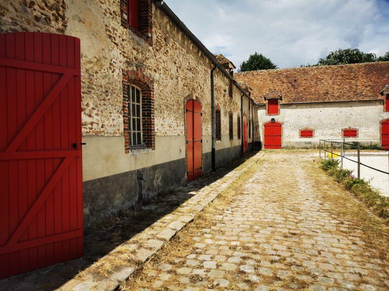 refection_peinture_exterieur_menuiseries_peintre_chartes_2