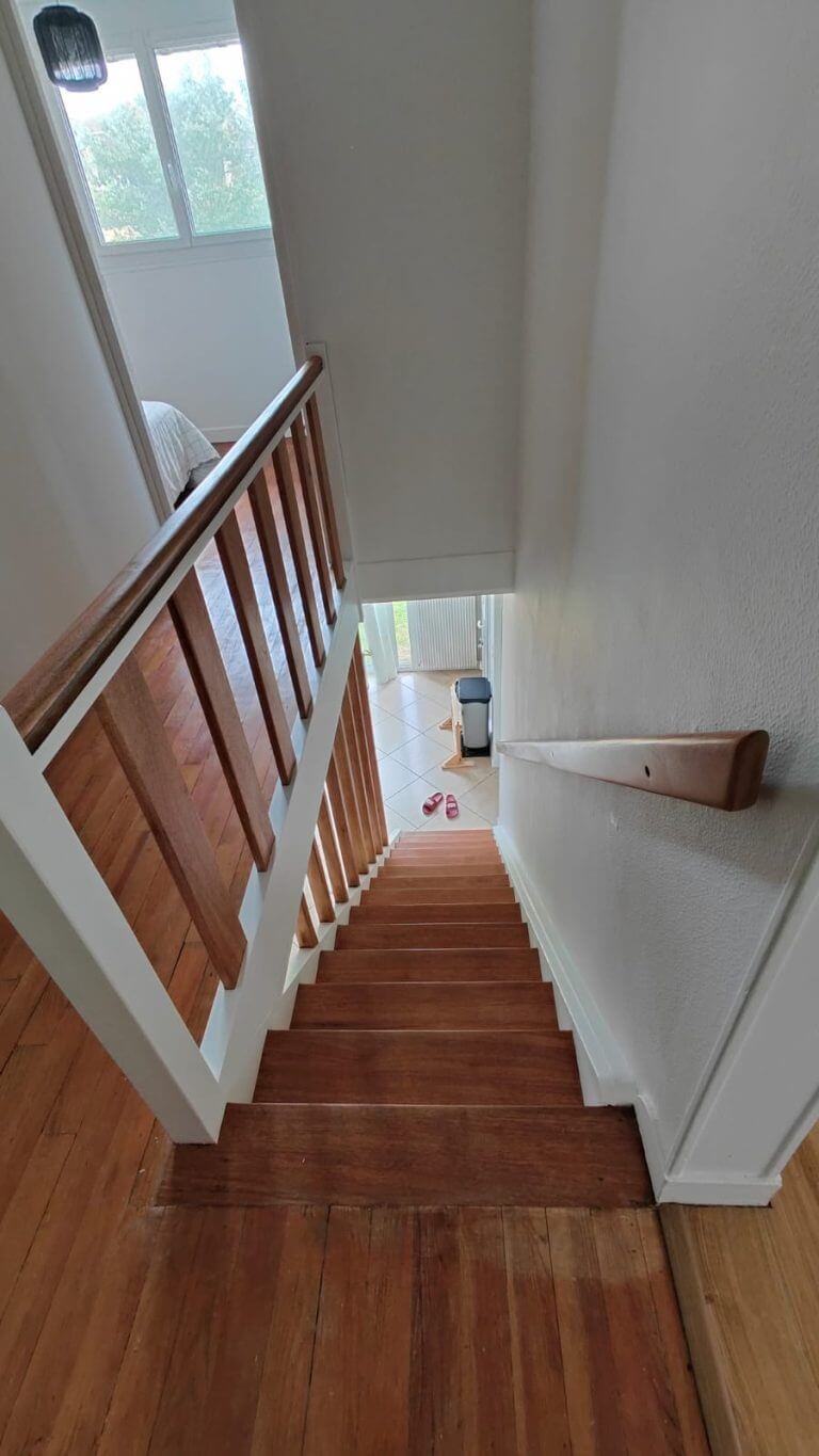 reflexion_peinture_escaliers_viller-sur-mer-entreprise-peintre-chartre-apres_2