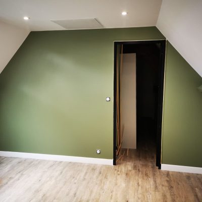 chantier-peinture-chambre-kaki